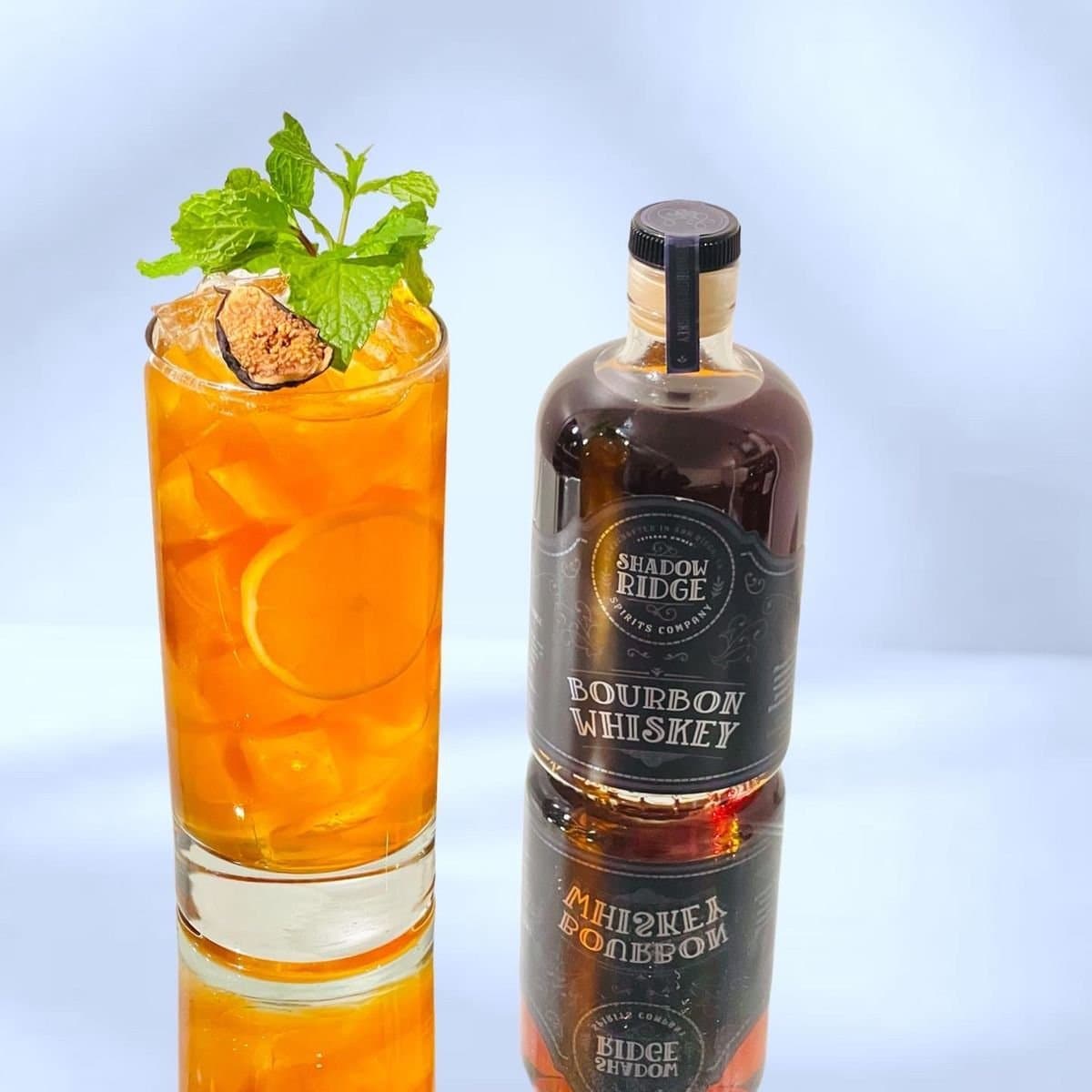 Holy-date Spring cocktail by Mix with Marie