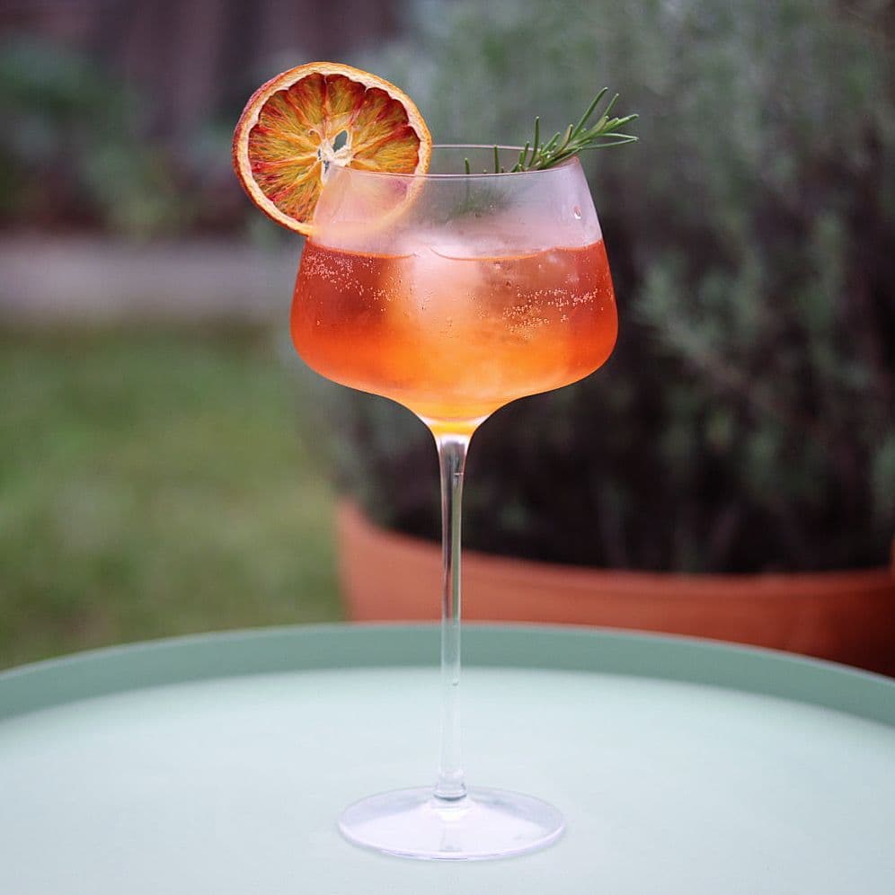 Spring Refresh: Crisp & Clean